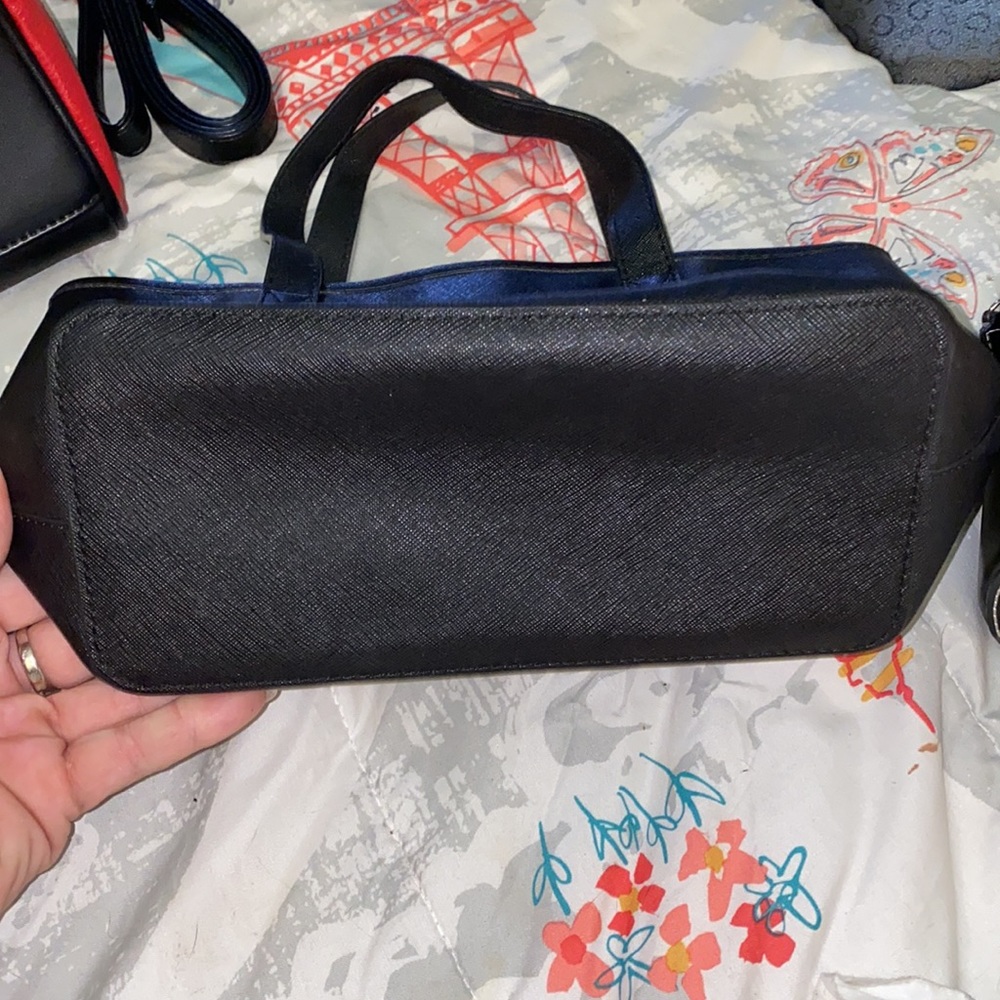 MK small black purse - Picture 4 of 4